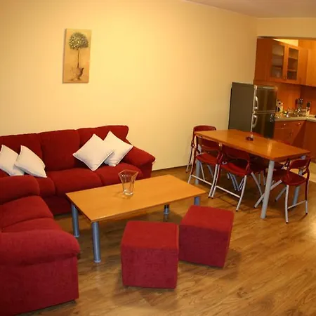 Aparthotel Mont Blanc 3*